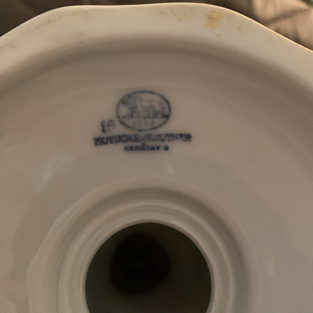 Vintage German Hutschenreuther blue and white ornate candlestick, great conditn - Picture 5 of 6